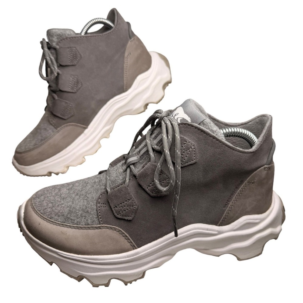 Sorel Kinetic Breakthru Caribou WP Waterproof Suede Boots Womens 8.5 Gray